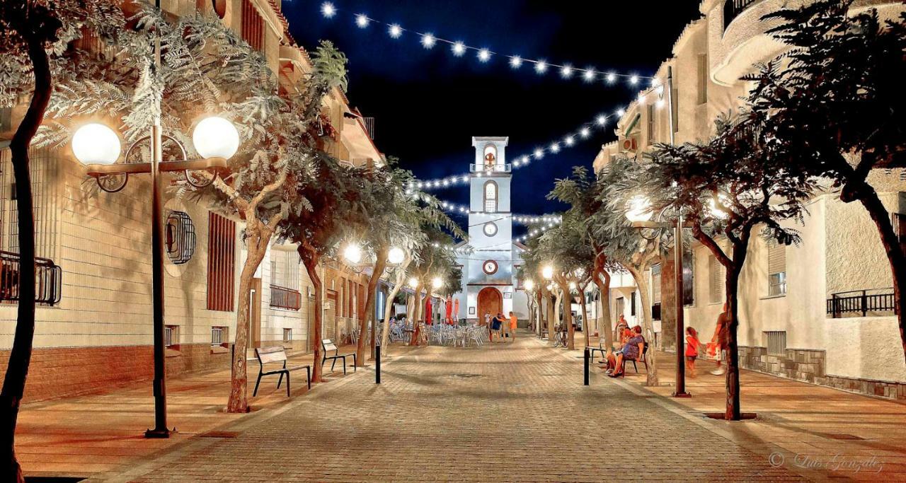 Oasis Beach 5 Leilighet Orihuela Eksteriør bilde